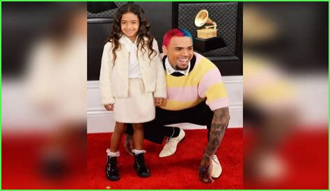 CHRIS BROWN ALLEGEDLY EXPECTING THIRD CHILD WITH MODEL DIAMOND BROWN
